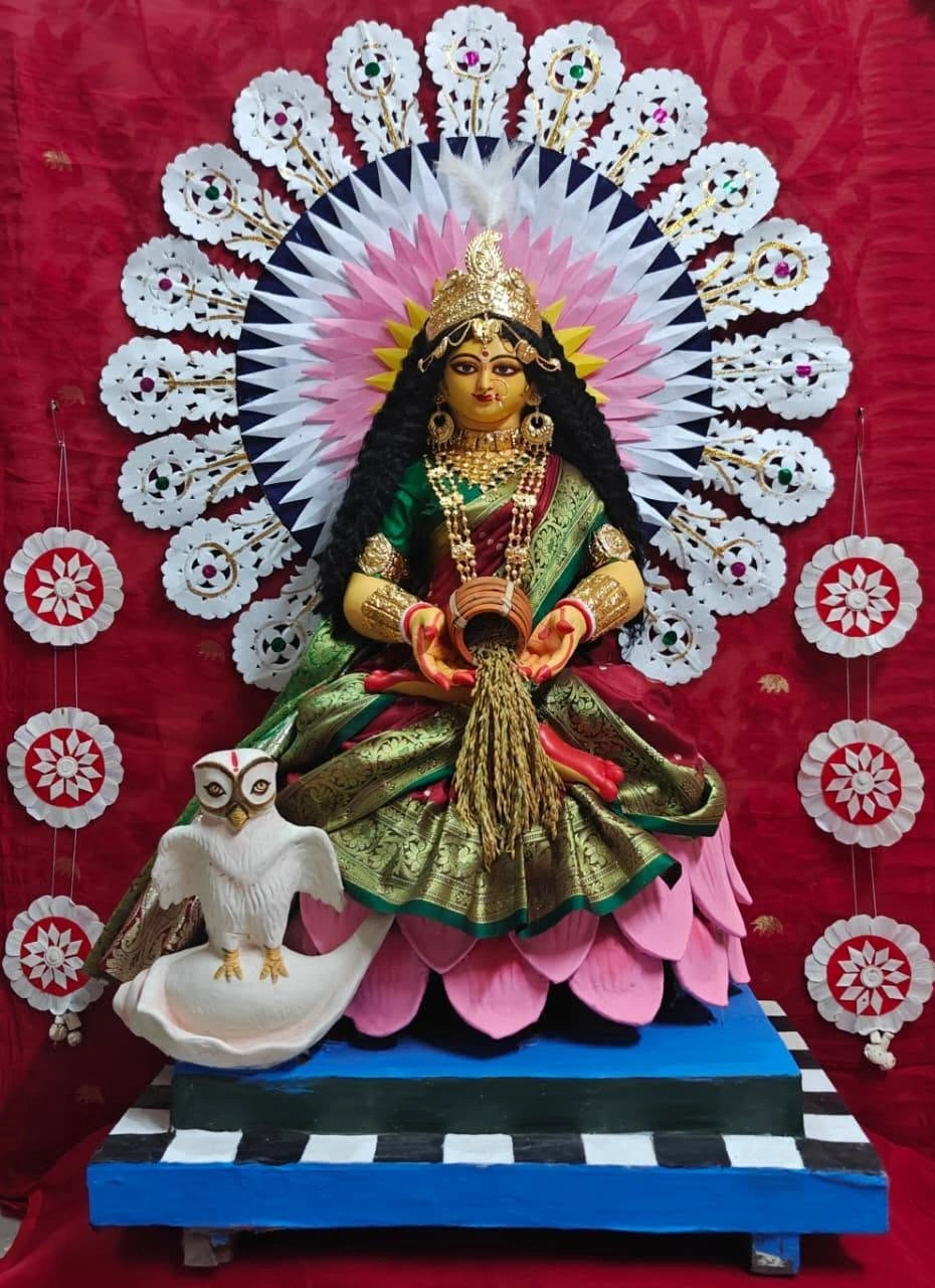 Lakshmi — Festival Size