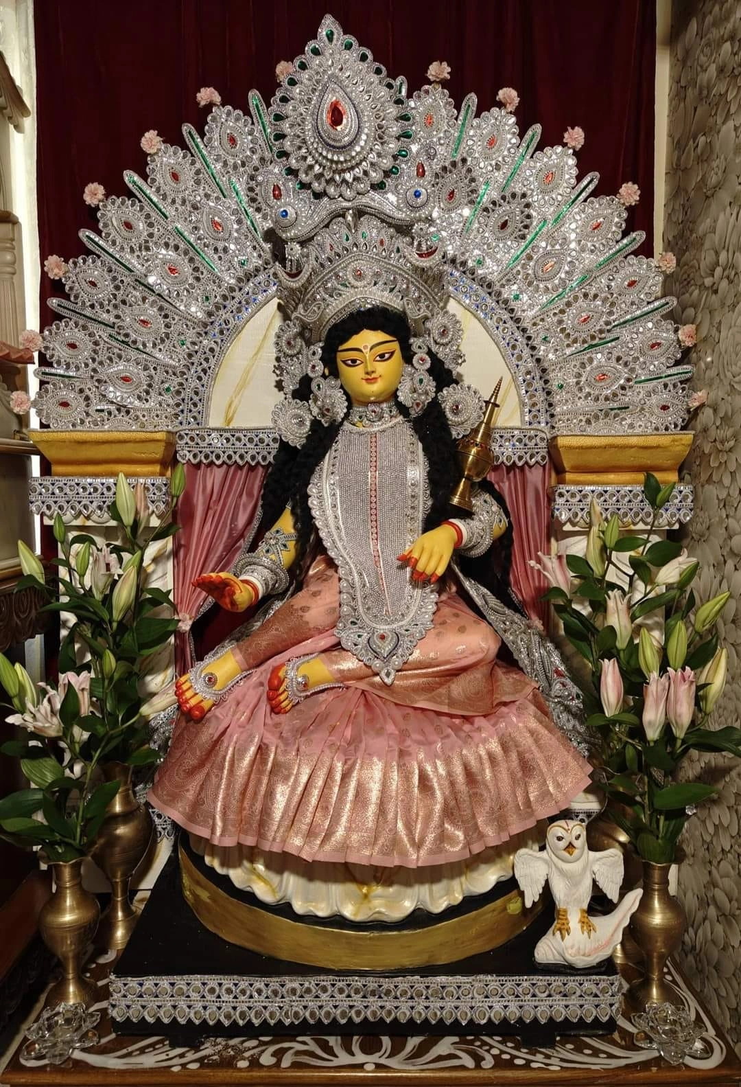 Lakshmi — Marble Finish