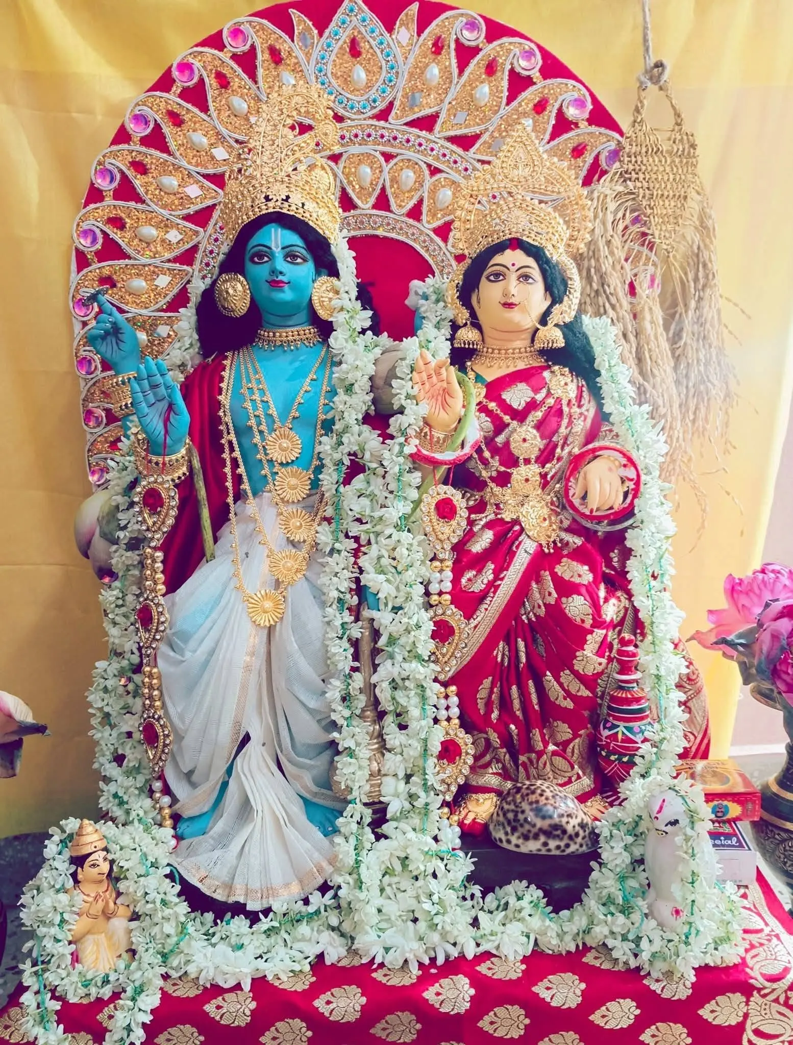 Laxmi Narayan Pratima