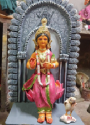 Small Laxmi Pratima